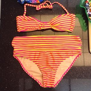 Old Navy Bathing Suit size: medium